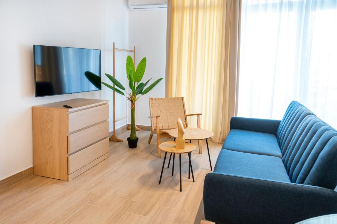 Ono Aparthotel Navodari Bagian luar foto