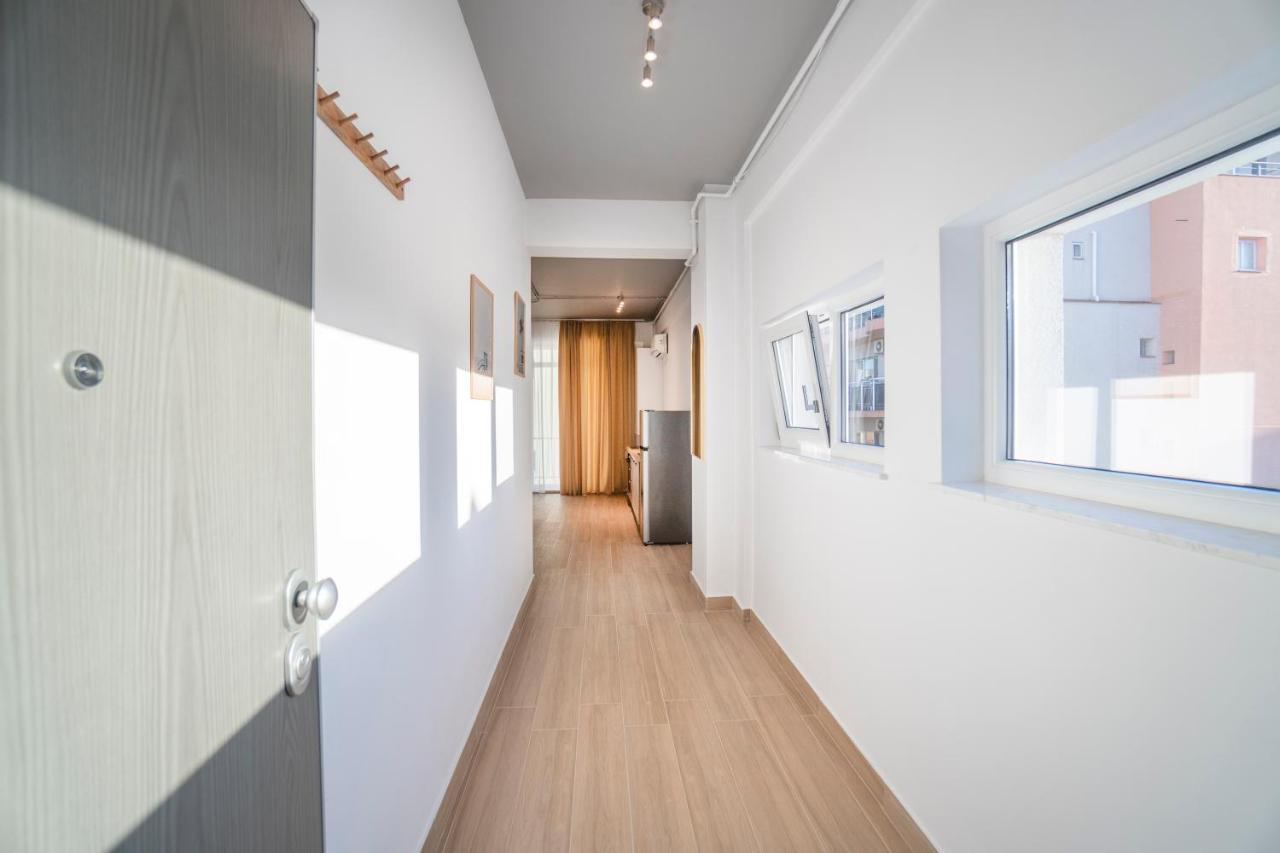 Ono Aparthotel Navodari Bagian luar foto