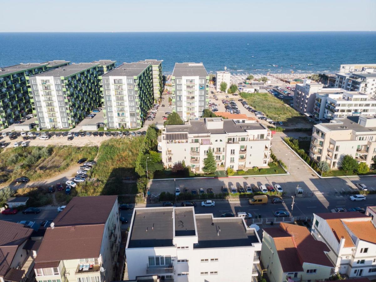 Ono Aparthotel Navodari Bagian luar foto
