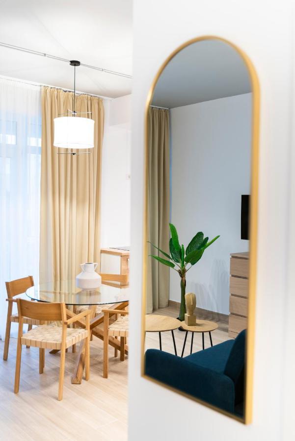 Ono Aparthotel Navodari Bagian luar foto